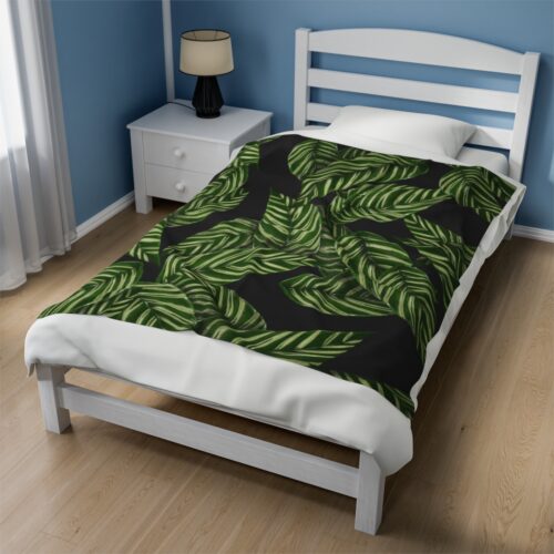 GMP Leaf Pattern Velveteen Plush Blanket  50x60" for Home Use